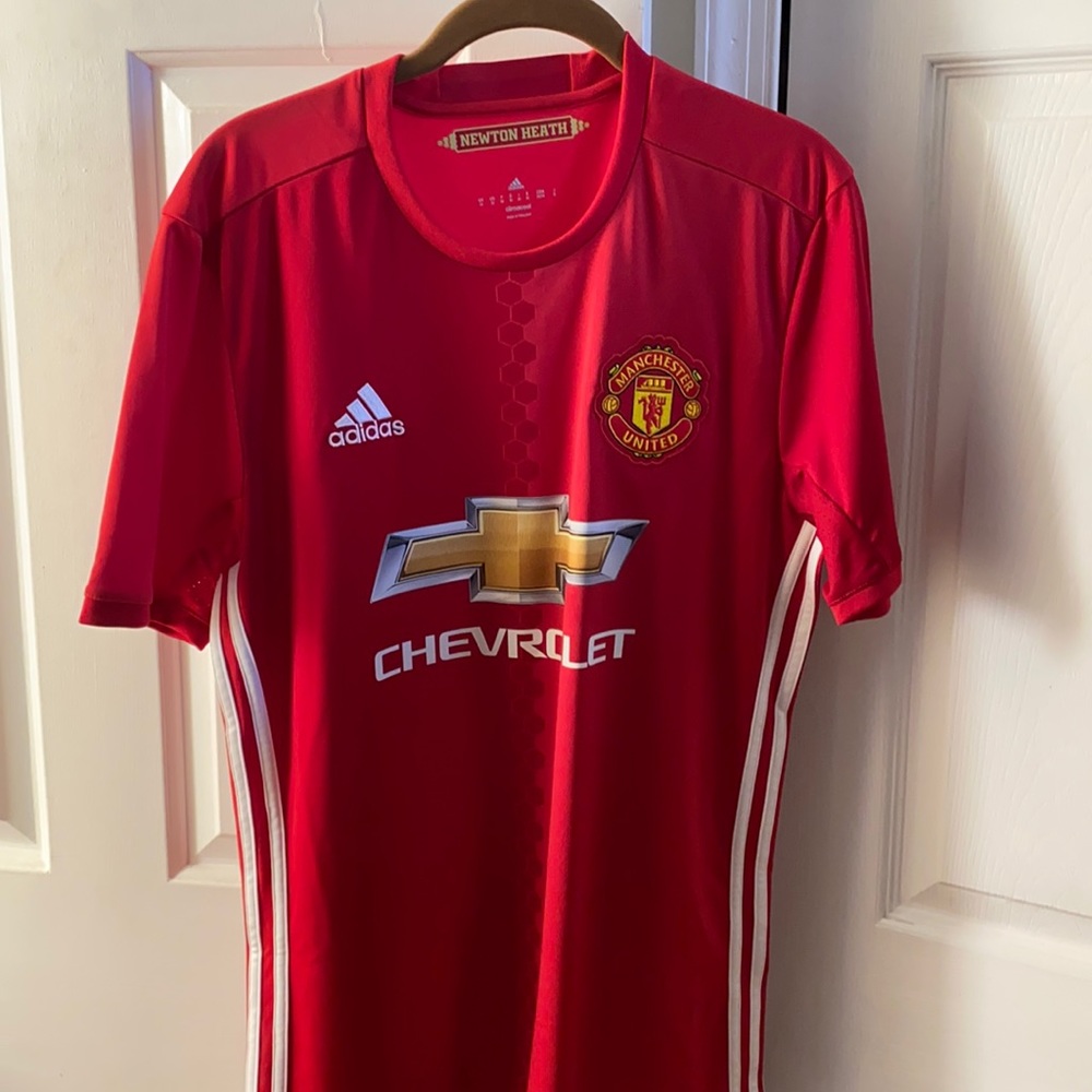Adidas Manchester United Jersey
